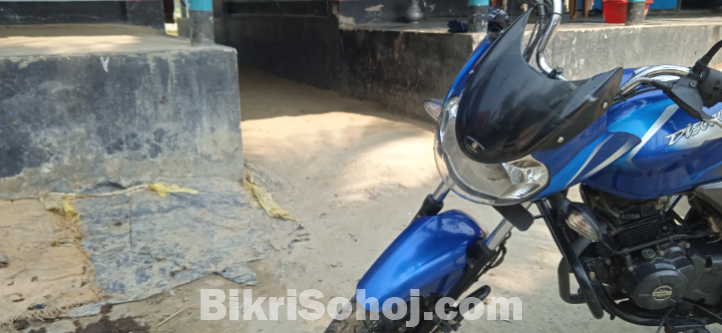 ডিসকভার ১১০ গাড়িটি খুবই ভালো।